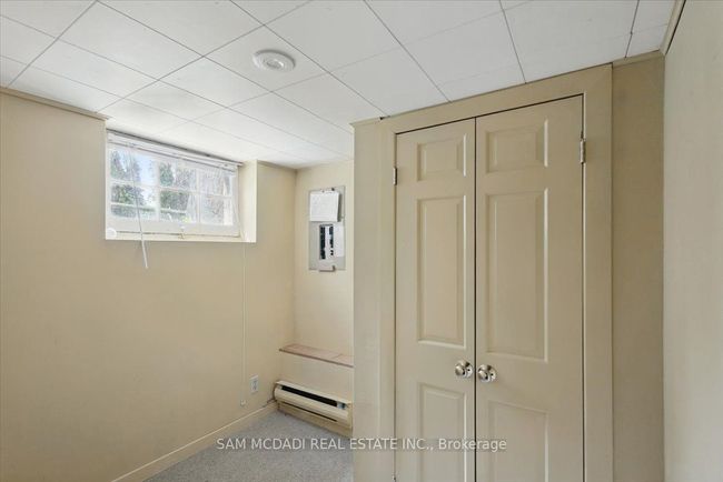 62 Maple Ave S, House other with 3 bedrooms, 3 bathrooms and 3 parking in Mississauga ON | Image 34