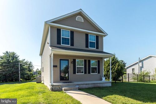 883 N Hanover St, POTTSTOWN, PA, 19464-1846 | Card Image