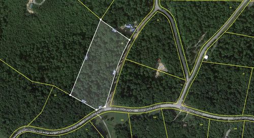 30135 Steel Tram Rdg, Crawford, TN, 38554-2900 | Card Image