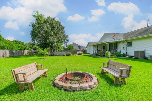 3524 County Road 107f, Pearland, TX, 77584-8960 | Card Image