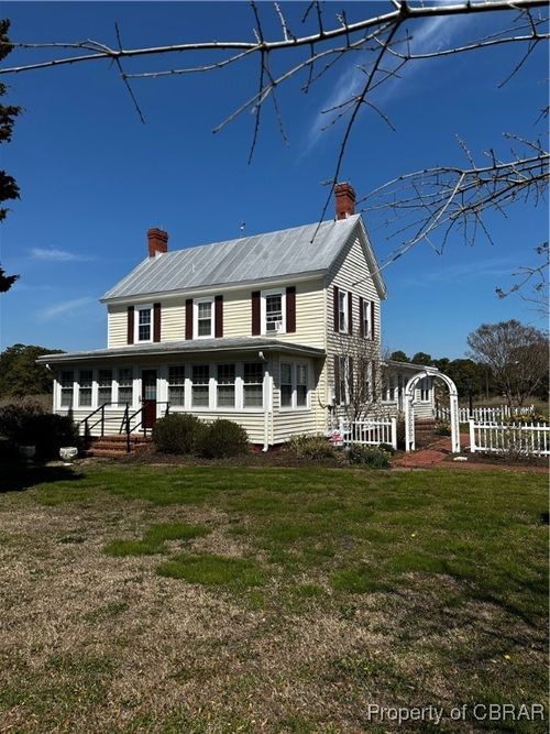 245 Heath Rd, New Point, VA, 23125-2015 | Card Image