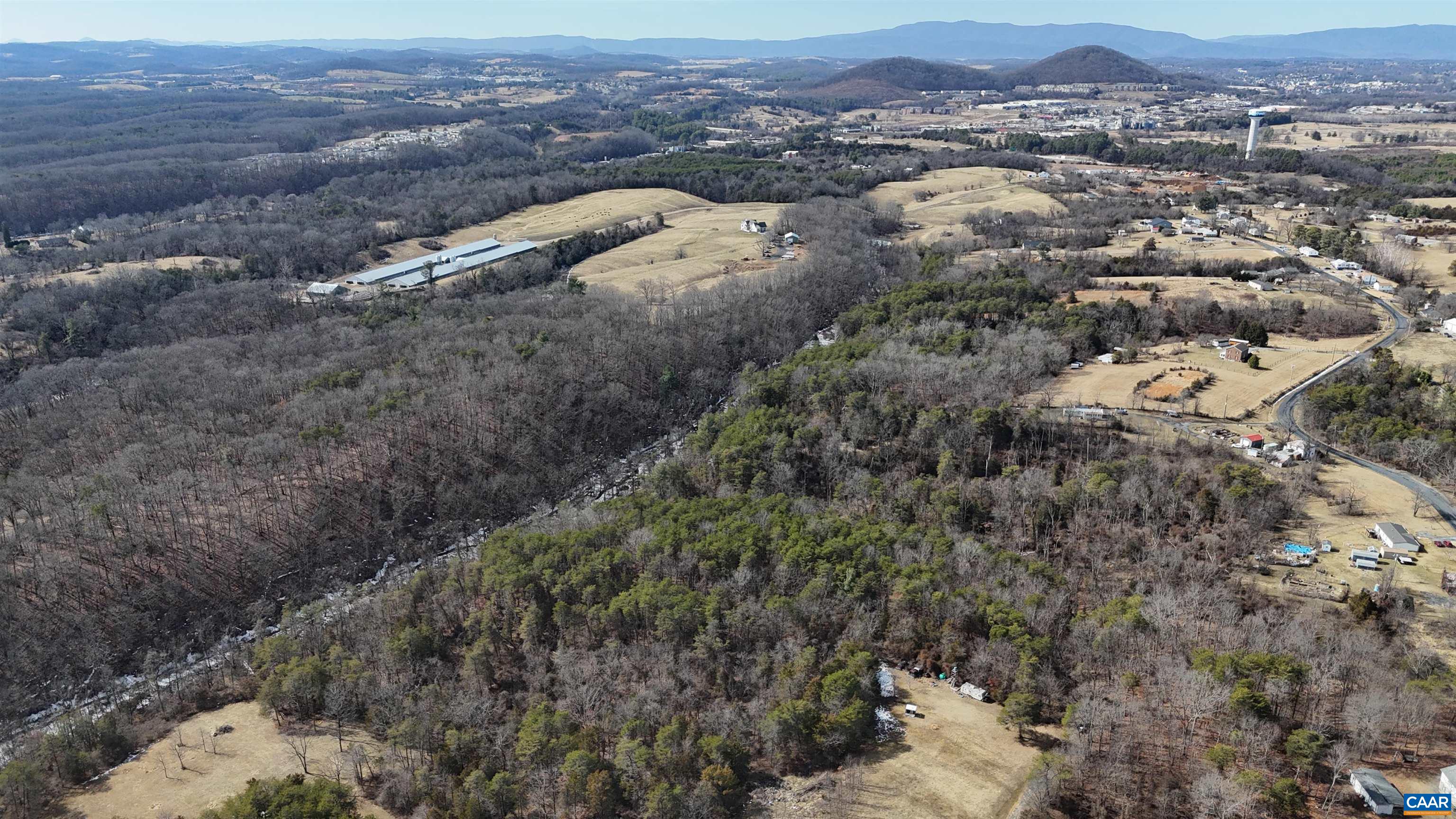 Land in Staunton 3