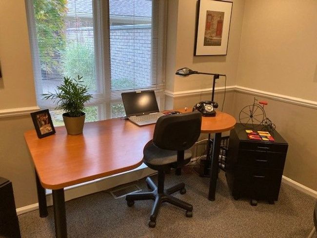 Also, a work area in the casual eating space | Image 16