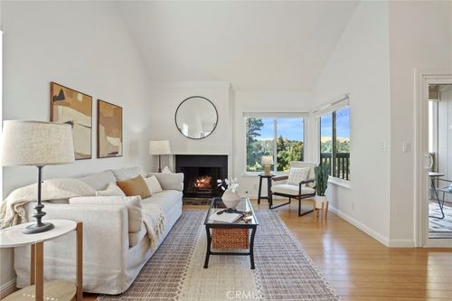 apt-a-4440 Eagle Peak Rd, Concord, CA, 94521-3430 | Card Image