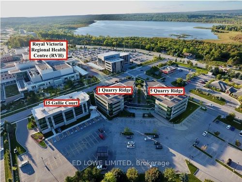 208-1 Quarry Ridge Rd, Barrie, ON, L4M7G1 | Card Image