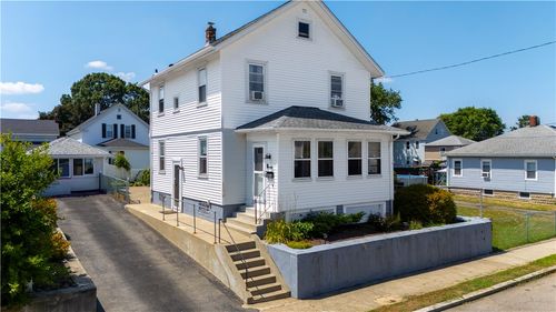 169 Wilmarth Ave, East Providence, RI, 02914-3423 | Card Image