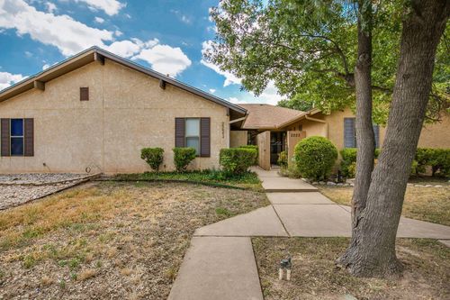 2221 Valleyview Blvd, San Angelo, TX, 76904-8787 | Card Image