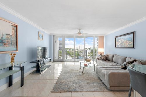 apt-712-4750 S Ocean Blvd, Highland Beach, FL, 33487-5317 | Card Image