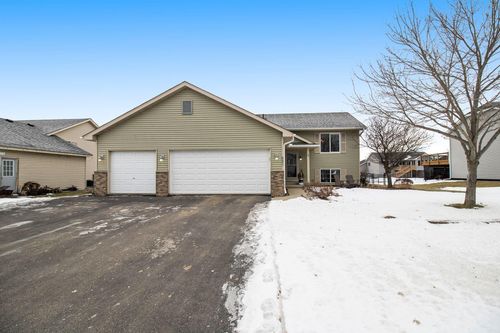 621 Cottonwood Street Ne, Lonsdale, MN, 55046 | Card Image