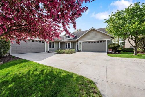 6015 Canyon Pkwy, McFarland, WI, 53558-8788 | Card Image