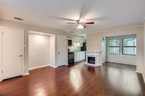 apt-1024-1510 W North Loop Blvd, Austin, TX, 78756-2031 | Card Image