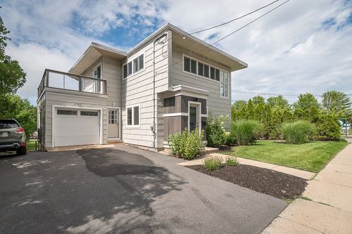 82 Bass Ave, Gloucester, MA, 01930-3119 | Card Image