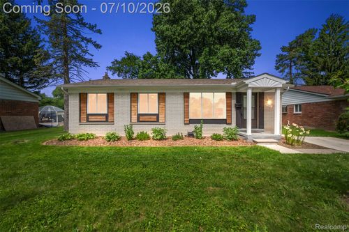 29815 Marshall St, Southfield, MI, 48076-5848 | Card Image