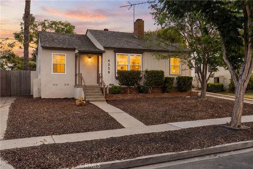 4558 Pasadena Avenue, Long Beach, CA, 90807 | Card Image