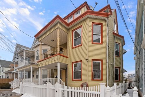 apt-2-315 E 18th St, Paterson, NJ, 07524-3164 | Card Image