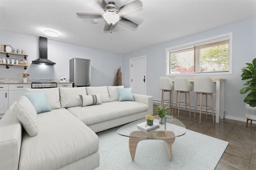 5-450 Esplanade Ave, Harrison Hot Springs, BC, V0M1K0 | Card Image