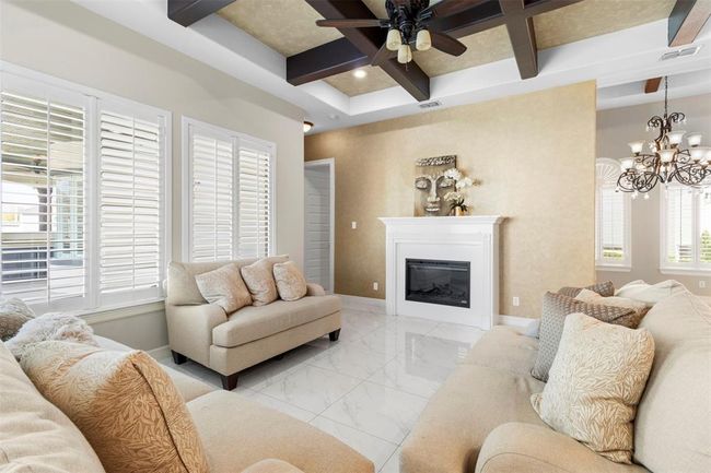 3401 E Stevenson Ave, House other with 5 bedrooms, 5 bathrooms and 2 parking in Alton TX | Image 6