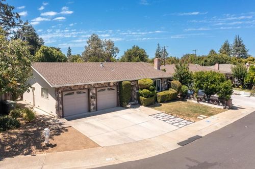17541756 Plaza Ct, Mountain View, CA, 94040 | Card Image