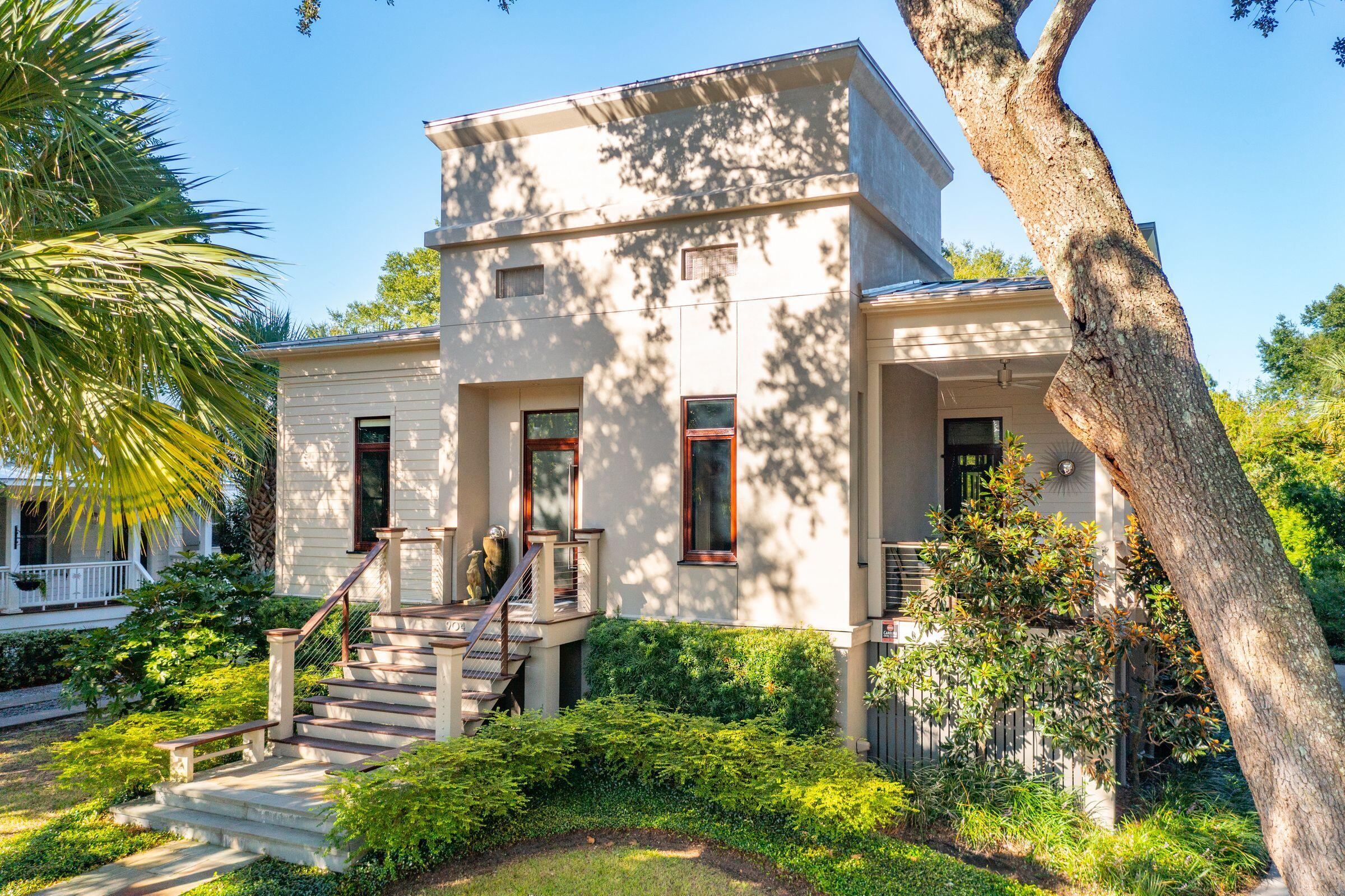 Mciver St, Mount Pleasant, SC 29464