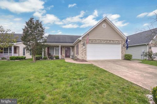 122 Spanish Oak Road, STEPHENS CITY, VA, 22655 | Card Image