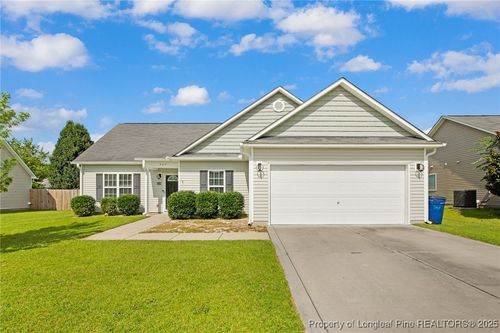 567 Broad Dr, Raeford, NC, 28376-8191 | Card Image