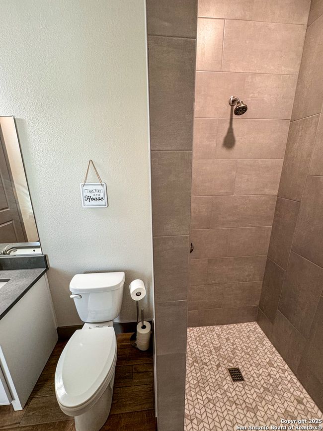 34 Lazy Dr, House other with 5 bedrooms, 6 bathrooms and null parking in Concan TX | Image 21