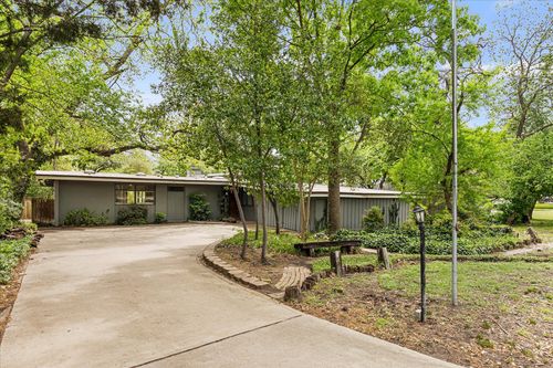 2822 S Glenbrook Drive, Garland, TX, 75041 | Card Image