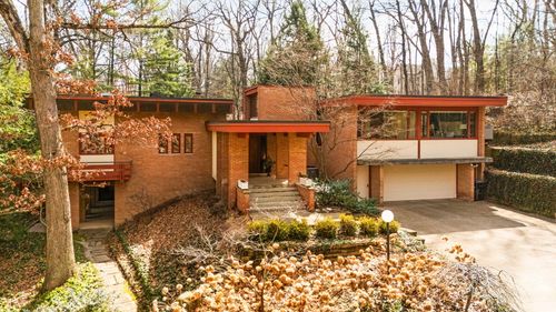 276 Indian River Pl, Ann Arbor, MI, 48104-1825 | Card Image