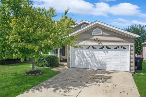 19 Andy Ct, Bloomington, IL, 61704-9504 | Card Image