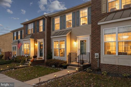 110 Chatham Sq, WINCHESTER, VA, 22601-5738 | Card Image