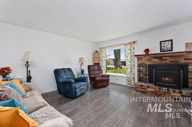 312 Boyd St W, House other with 5 bedrooms, 2 bathrooms and null parking in Murtaugh ID | Image 7