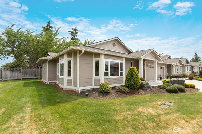 510 W Evergreen Farm Way, Condo with 2 bedrooms, 2 bathrooms and 3 parking in Sequim WA | Image 5