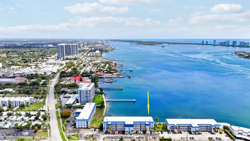 308-410 Wilma Cir, Riviera Beach, FL, 33404-4664 | Card Image