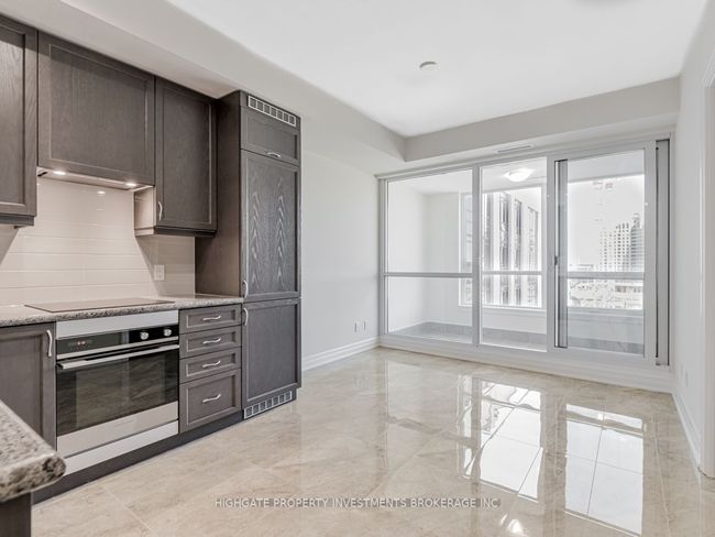 501 - 9085 Jane St, Condo with 2 bedrooms, 2 bathrooms and null parking in Concord ON | Image 14
