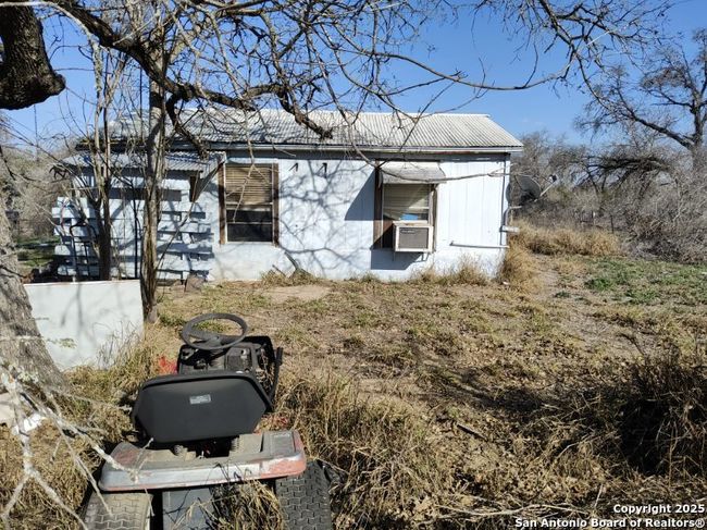 901 Forest Oaks Dr, House other with 1 bedrooms, 1 bathrooms and null parking in Somerset TX | Image 6