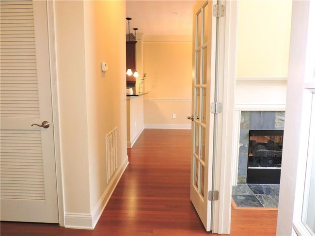 322 Perimeter Walk, Townhouse with 3 bedrooms, 3 bathrooms and null parking in Dunwoody GA | Image 24