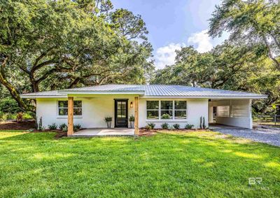 10283 Canal Circle, House other with 3 bedrooms, 2 bathrooms and null parking in Fairhope AL | Image 1