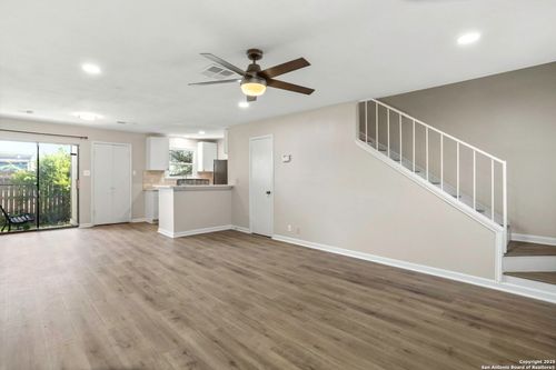 6863 Betty Levy, San Antonio, TX, 78227-1164 | Card Image