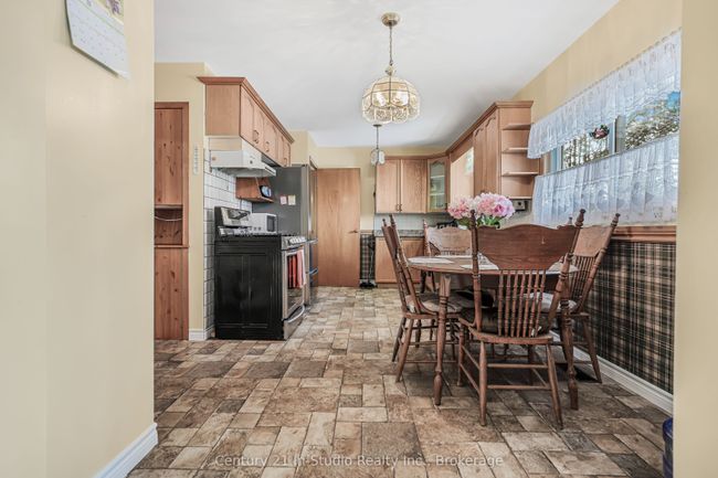 22 Herbert Ave, House other with 2 bedrooms, 2 bathrooms and 4 parking in Markdale ON | Image 18