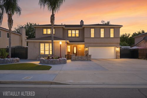 5733 W Babcock Ave, Visalia, CA, 93291-9127 | Card Image