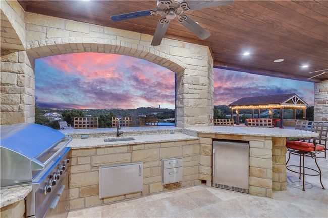 4212 Serene Hills Dr, House other with 5 bedrooms, 7 bathrooms and 8 parking in Austin TX | Image 32