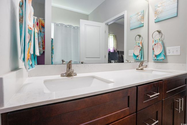 Bathroom with double vanity | Image 14