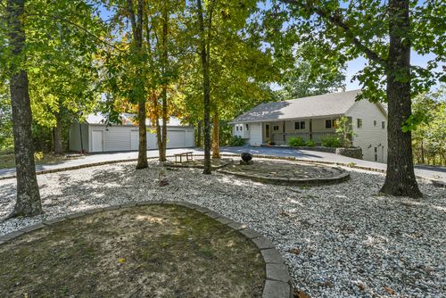 185 Ravenhill Dr, Highlandville, MO, 65669-8227 | Card Image