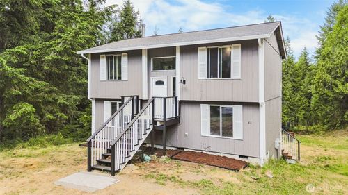60 E Olyview Pl, Grapeview, WA, 98546-9597 | Card Image