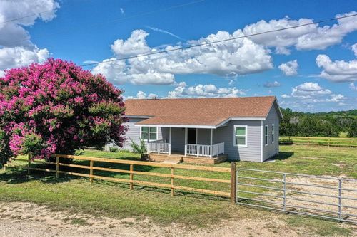 51 Private Road 901, Florence, TX, 76527-3902 | Card Image