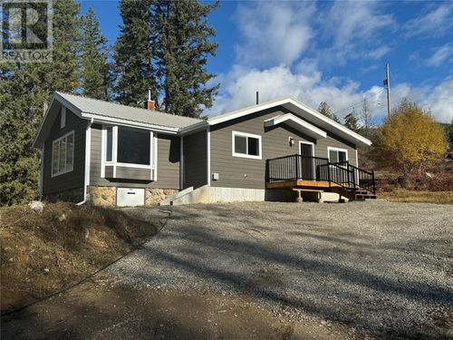 3685 Foster Rd, Creston, BC, V0B1G8 | Card Image