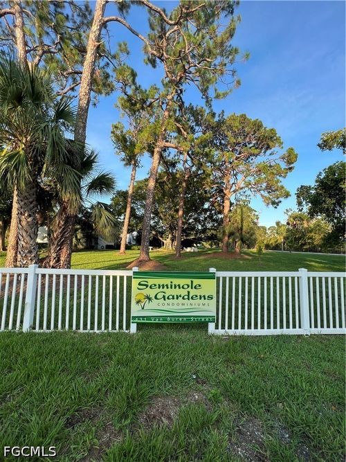 c7-431 Van Buren St, FORT MYERS, FL, 33916-3748 | Card Image
