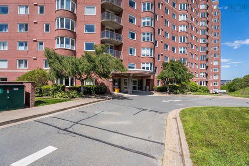 612-45 Vimy Ave, Halifax, NS, B3M4C5 | Card Image