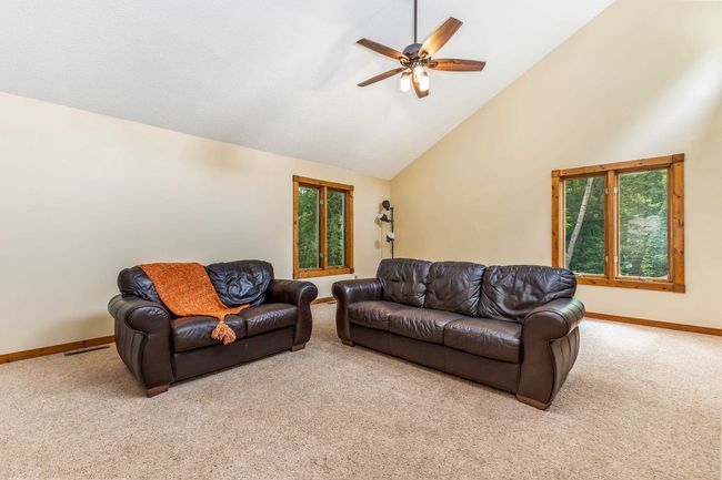 263 Blackhawk Trce, House other with 3 bedrooms, 2 bathrooms and null parking in Galena IL | Image 20