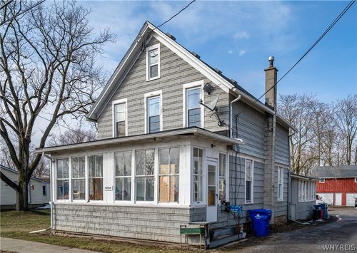 10864 Main St, Clarence, NY, 14031-1740 | Card Image